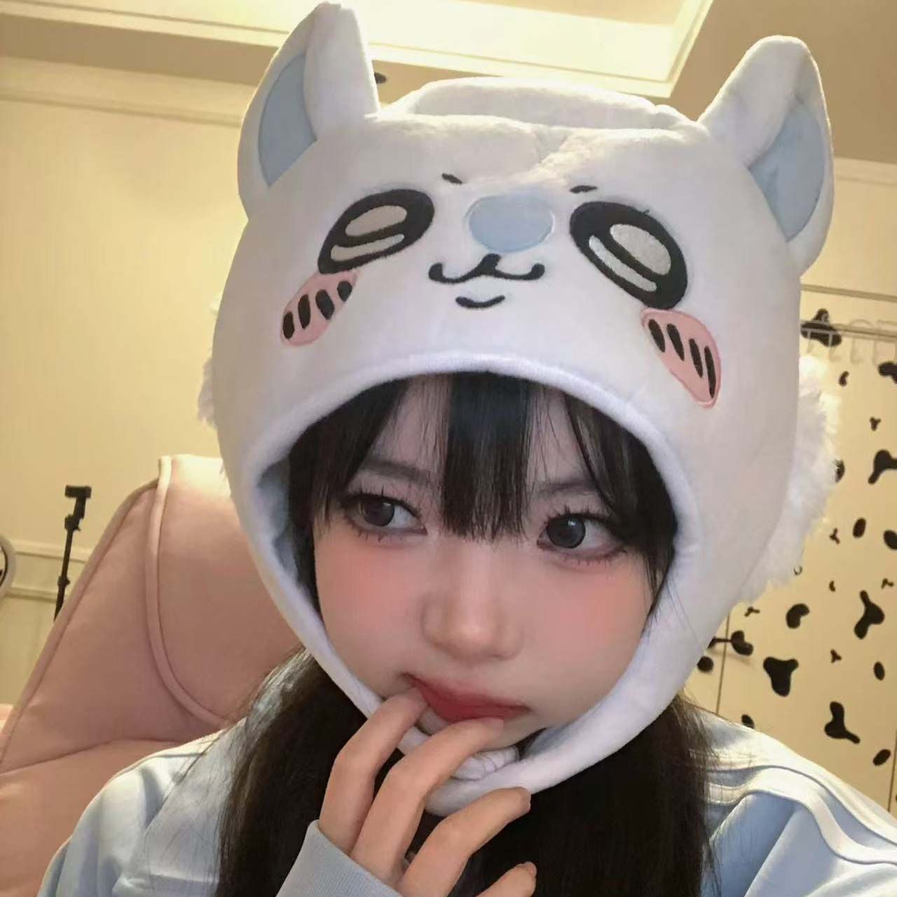 Anime Cosplay Girl Photo - Chiikawa Hachiware Usagi Hat Cute Cartoon